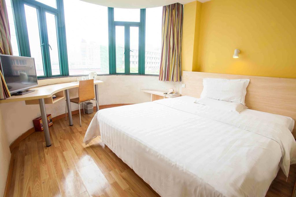 7Days Premium Harbin Central Avenue Chambre photo